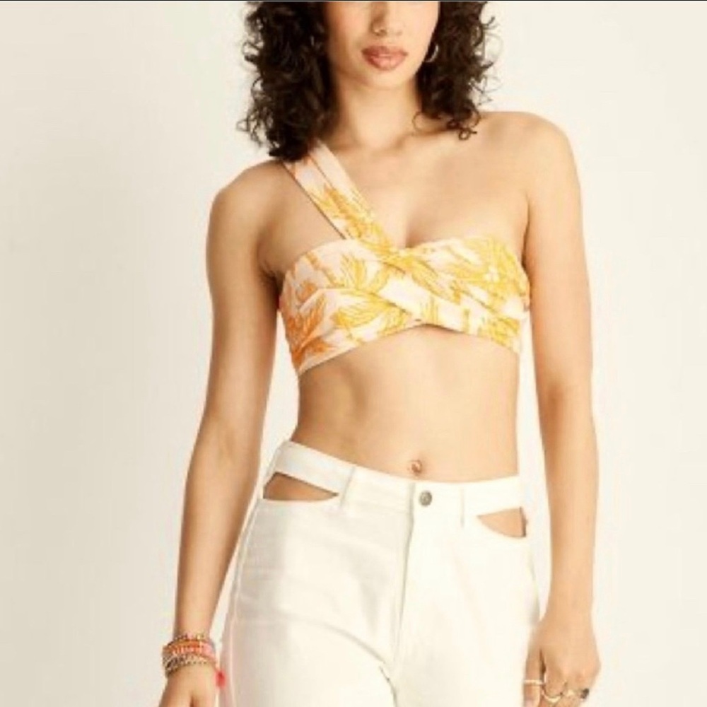 Future Collective™ with Alani Noelle Women's One Shoulder Bralette Top sz L